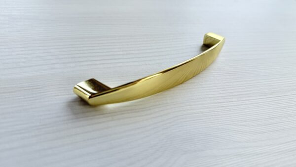 Uchwyt złoty połysk Calio 13,5 cm rozstaw 128 mm - obrazek 2
